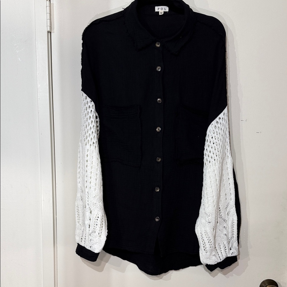 POL Lightweight Black Shirt with White Knit Sleeves bohemian Oversized Medium
